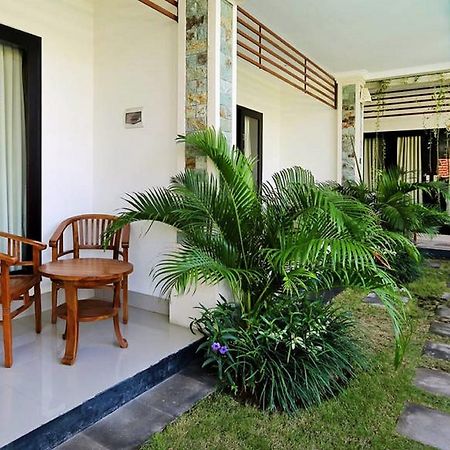 Indah Homestay เซมินยัค ภายนอก รูปภาพ