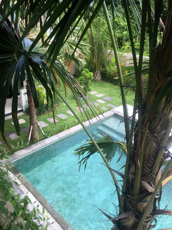 Indah Homestay เซมินยัค ภายนอก รูปภาพ
