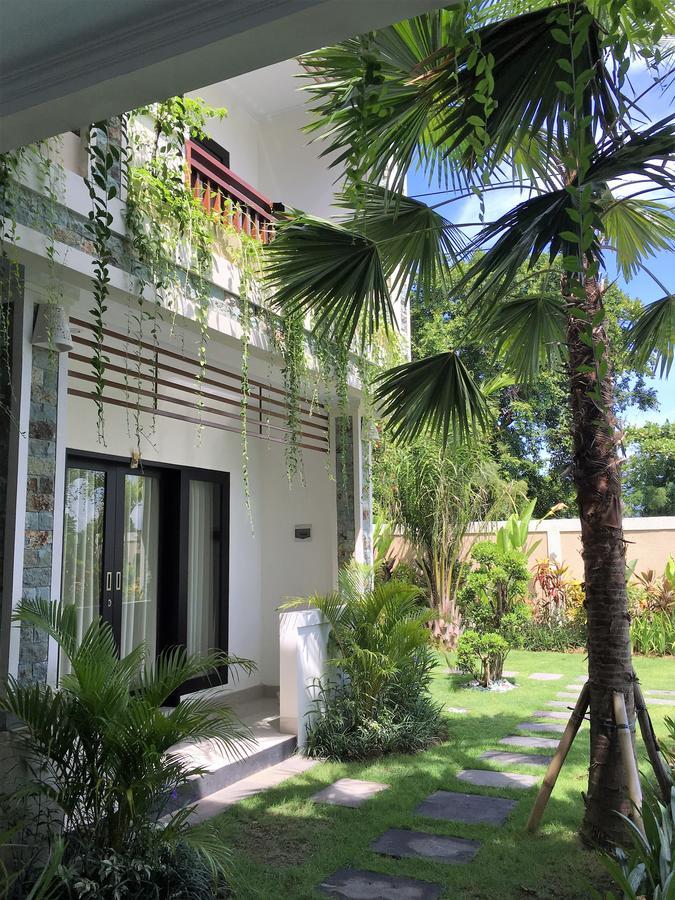 Indah Homestay เซมินยัค ภายนอก รูปภาพ