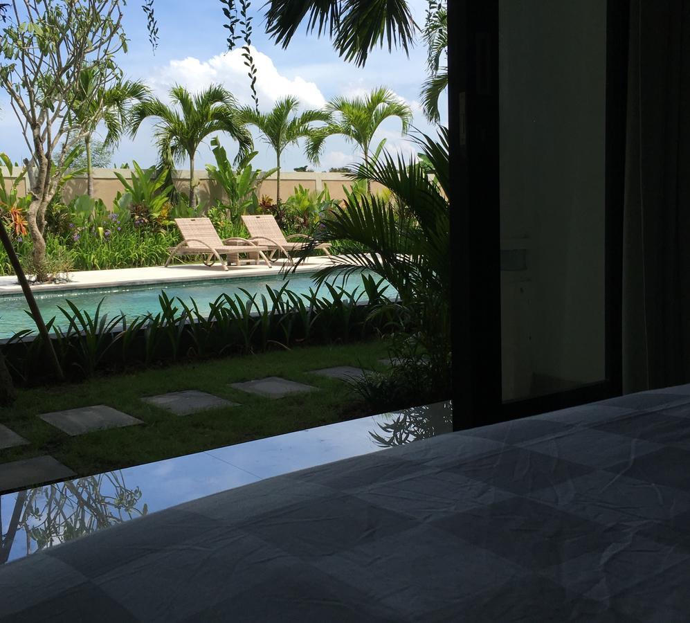 Indah Homestay เซมินยัค ภายนอก รูปภาพ