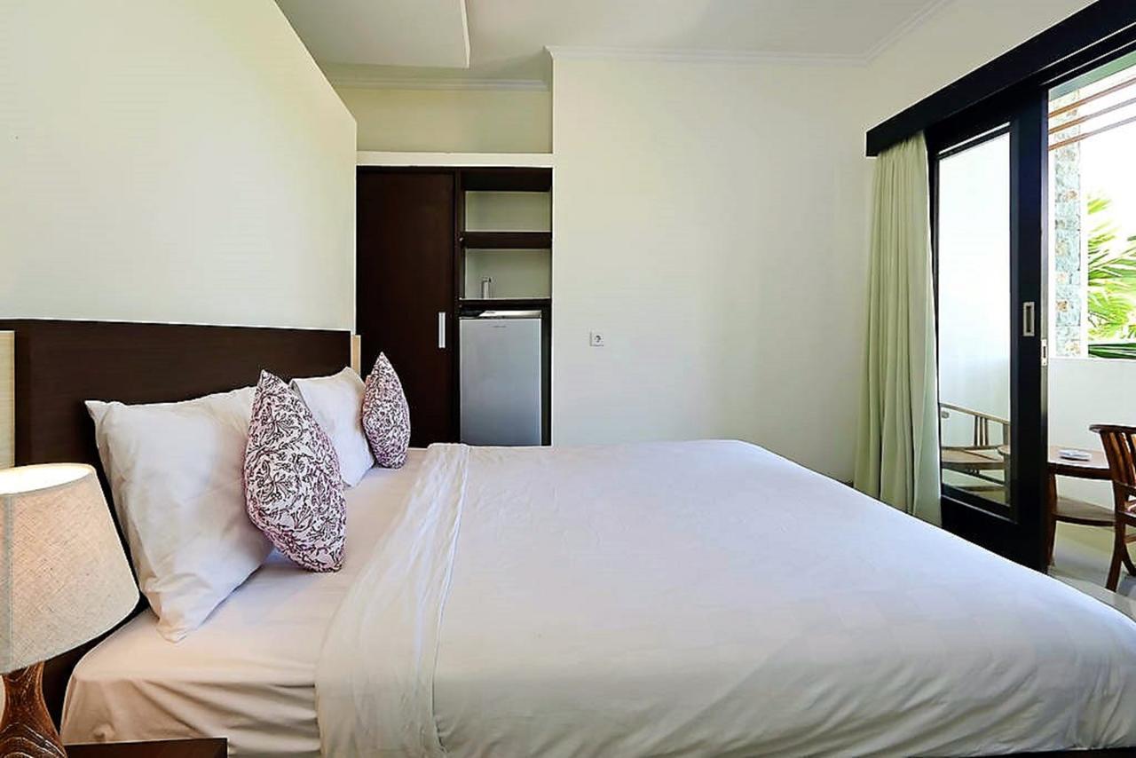 Indah Homestay เซมินยัค ภายนอก รูปภาพ